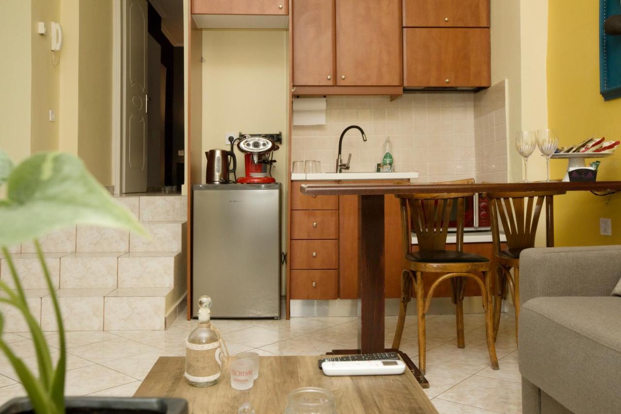 3 Keys Apartment Халкис Екстериор снимка